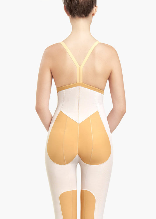 Abdominal belt above the knee with reinforcements