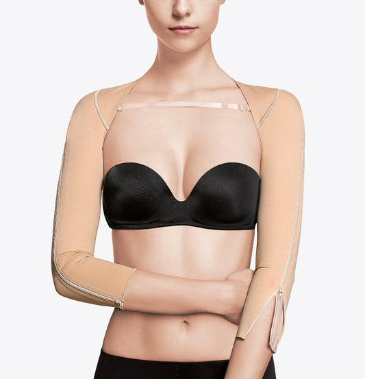 Liposuction sleeves with zipper