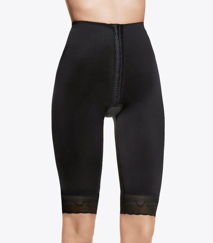 Belt above the knees