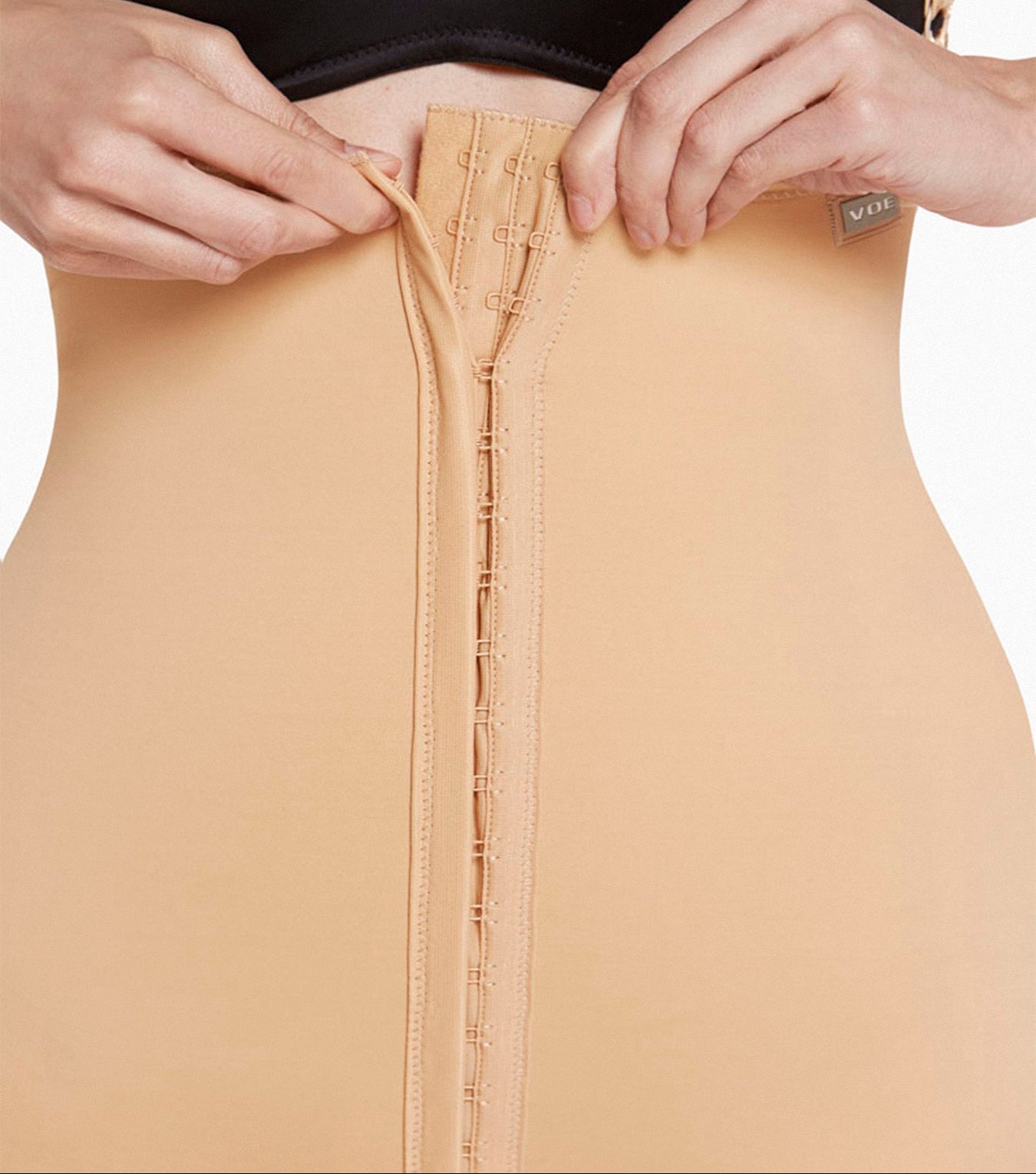 Abdominal belt with back above knee 