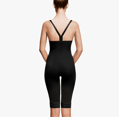 Abdominal belt above the knees