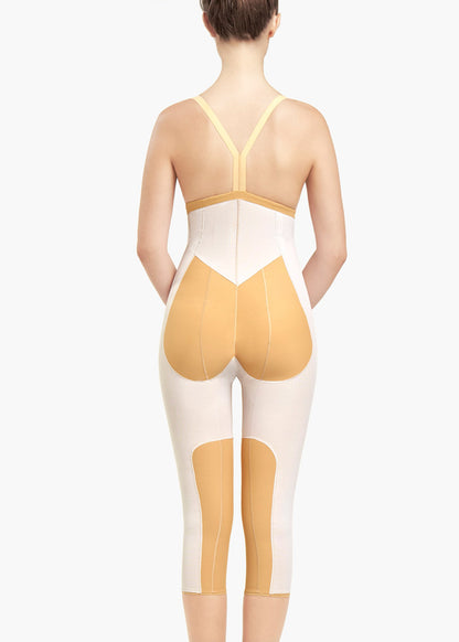 Abdominal belt under the knee with reinforcements