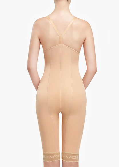 Abdominal belt above the knees